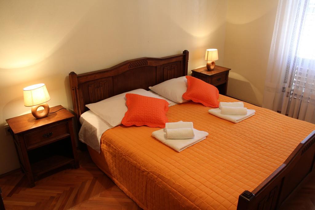 Apartments Stari Sibenik Grebaštica Cameră foto